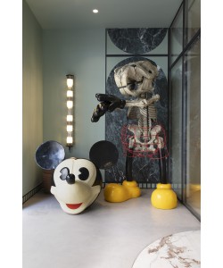 série « Mickey is also a rat » (Grand squelette de Mickey debout) 